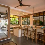 Villa Metisse By Villa Finder